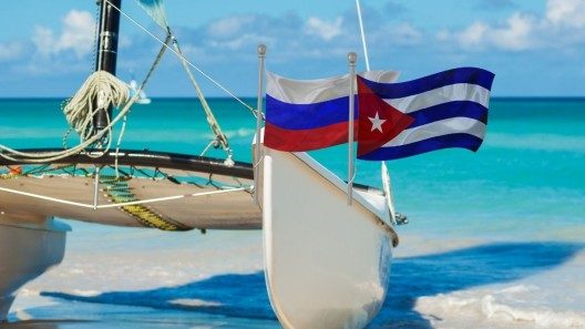 Cuba se «beneficia»: vuelo Moscú–Porlamar cancelado y turistas terminarán en Varadero