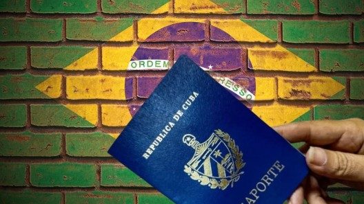 Cómo Brasil se convirtió en la primera ruta migratoria de miles de cubanos en la actualidad