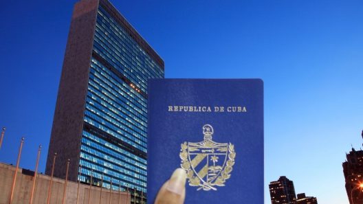 Anuncian convocatoria para jóvenes profesionales cubanos: requisitos y fecha límite
