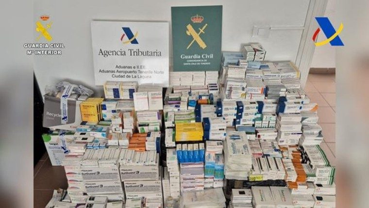Enviar medicamentos a Cuba desde Canarias: cada vez más trabas y controles más duros
