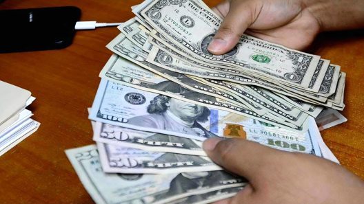 ¿Dólar a 478 o a 515 pesos? Así amanece el mercado cambiario este 22 de marzo en Cuba