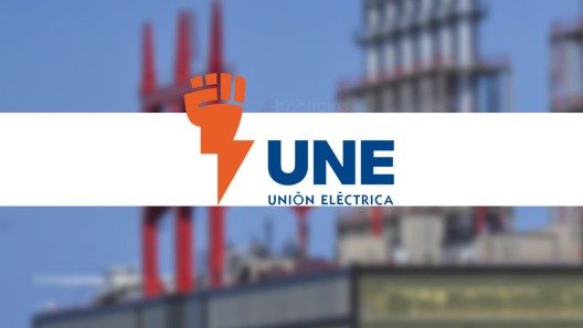 Apagones se intensifican en Cuba tras nueva avería en termoeléctrica clave
