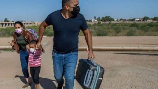 Nuevo Código de la niñez en Cuba: qué dice la ley sobre hijos de emigrantes, salidas del país y deportaciones