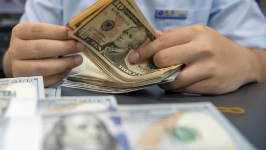 Enviar dinero de Estados Unidos a Cuba: ¿qué implica la nueva licencia del gobierno cubano a Cubamax?