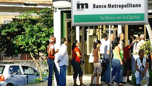 Banco Metropolitano anuncia sucursales abiertas hoy en La Habana