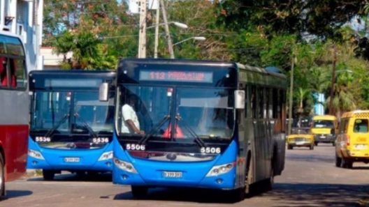 Atención conductores: estas calles de La Habana estarán cerradas este martes