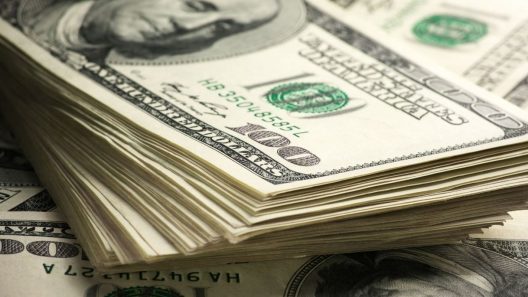 El dólar y el euro siguen disparados en Cuba: así cotizan hoy las divisas