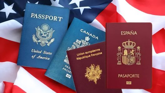 Millones de estadounidenses piensan emigrar o conseguir otro pasaporte según encuestas. España en el foco de atención