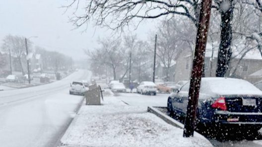Alertan en Estados Unidos por frío extremo y tormenta invernal histórica con mucho hielo y nieve