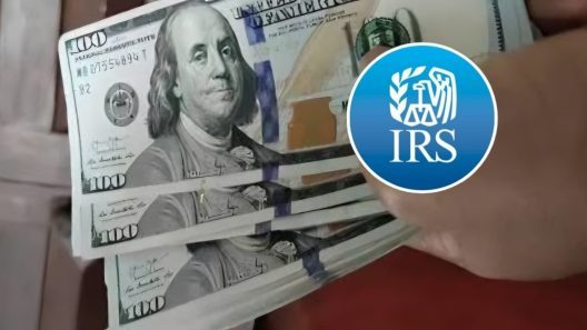 IRS informa que millones de personas podrán solicitar hasta 6000 dólares adicionales