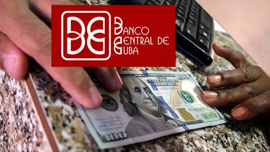 Banco Central de Cuba establece nuevas reglas para la venta de dólares y otras divisas