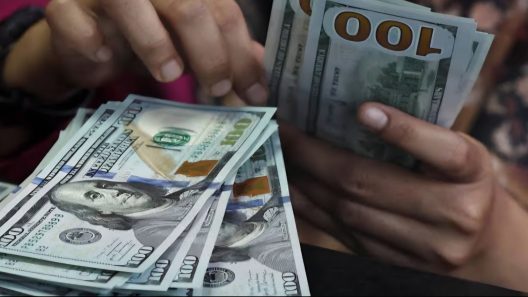Vuelve a subir el dólar en Cuba. Tasas de cambio hoy
