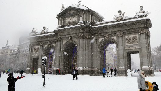 Borrasca Francis deja frío intenso, lluvias fuertes y nieve a cotas bajas en España