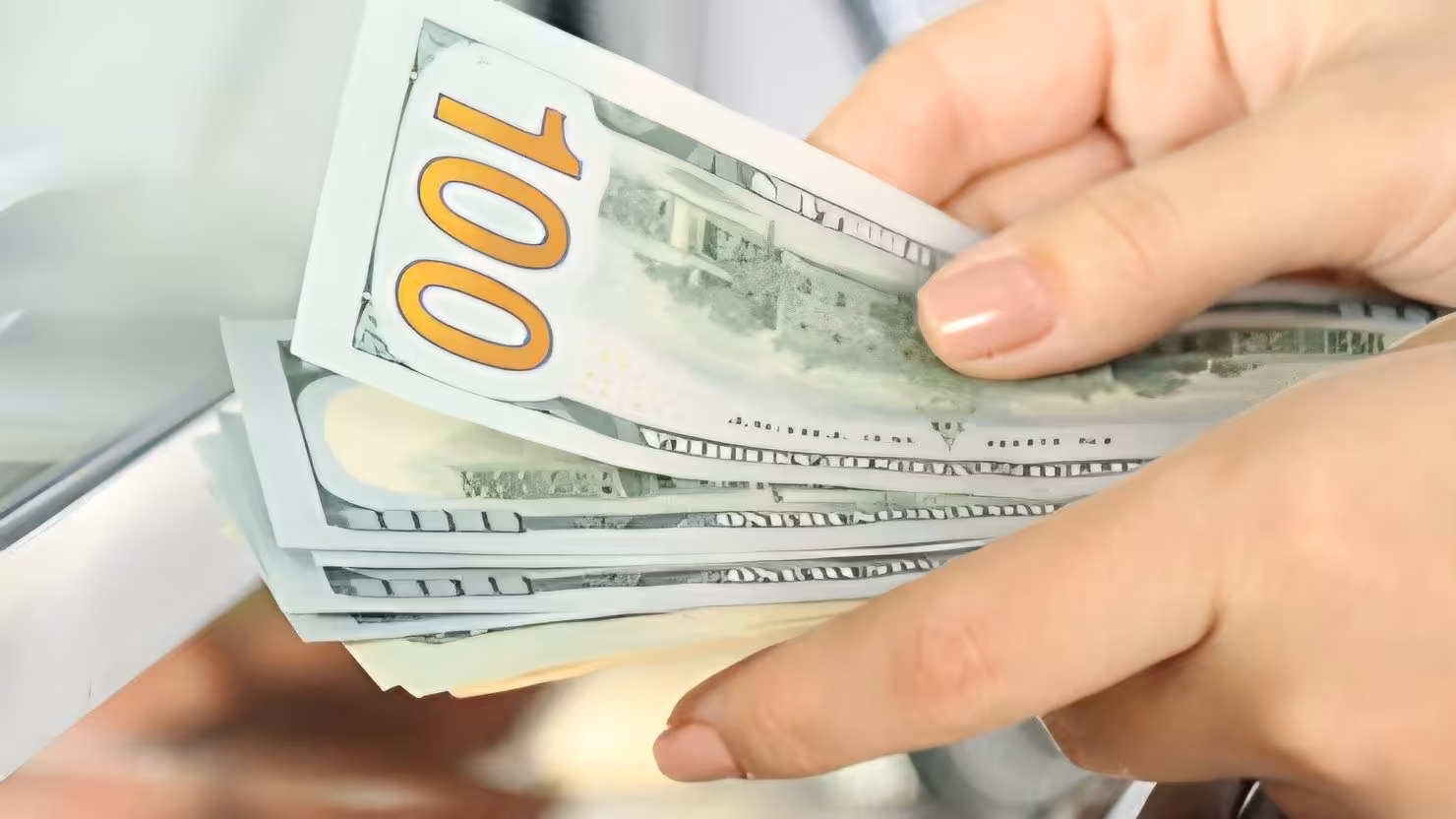 El dólar y el euro establecen nuevo récord absoluto: Tasas de cambio en Cuba hoy