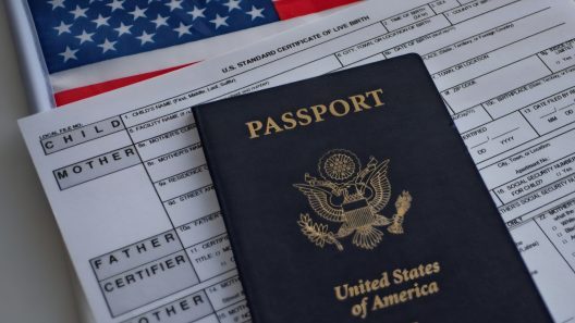 ¿Quiénes podrían perder la ciudadanía en Estados Unidos? El plan de Trump que enciende las alarmas