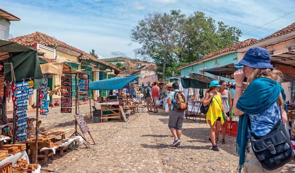 Turismo en Cuba en crisis: 2025 cerró como uno de los peores años de la última década