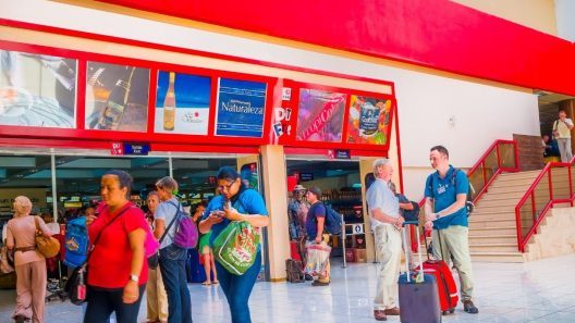 Canadá alerta a sus turistas sobre la crisis en Cuba: impacto directo en el principal mercado emisor