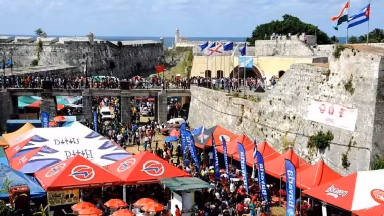 suspenden feria libro cuba