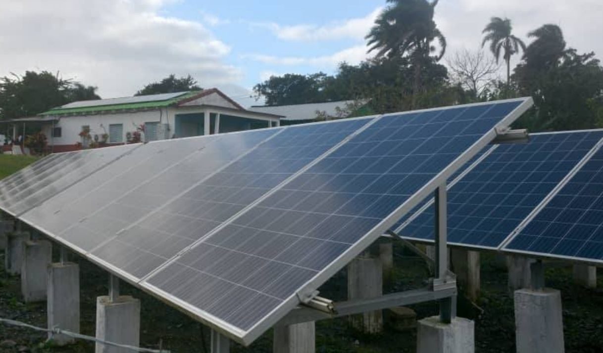 paneles solares cuba