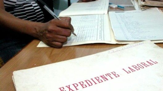 ¿Perdiste años de trabajo para tu jubilación en Cuba? 5 documentos clave que puedes presentar