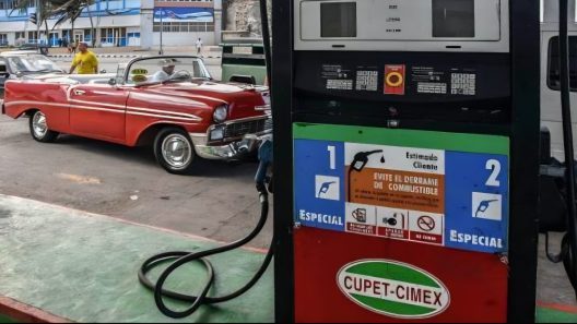 CIMEX retomará la venta de combustible en pesos cubanos
