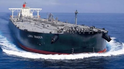 Estados Unidos evalúa enviar combustible limitado a Cuba en plena crisis energética