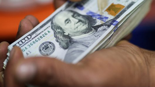 Tasa de cambio: ¿Por qué sube el dólar en Cuba mientras el euro gana fuerza a nivel internacional?