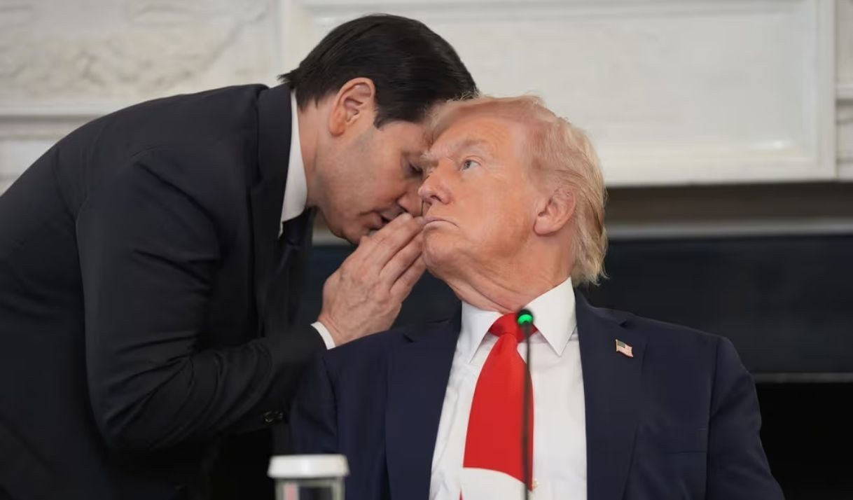 Trump insiste en pacto con Cuba y lanza otra advertencia: “Habrá acuerdo… o lo haremos igual de fácil”