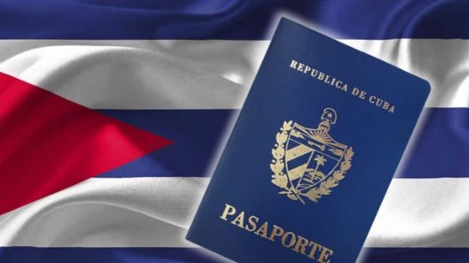 ¿Mantienen los cubanos su residencia si viven en el extranjero? Bufetes lo aclara