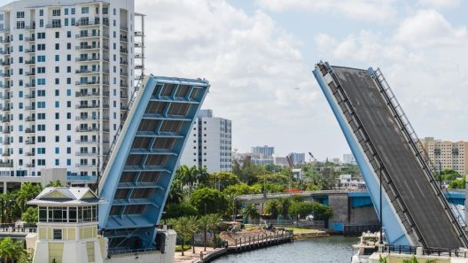 Miami: empresario construye apartamentos asequibles para sus propios empleados