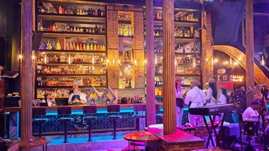 Anuncian nuevas restricciones para bares y centros nocturnos por la crisis eléctrica en Cuba