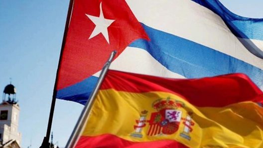 Colapso total en consulados: la ciudadanía española por la Ley de Nietos podría tardar décadas