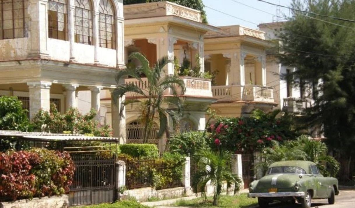 ¿Cubanos en el exterior podrán vender y heredar viviendas? Nuevas aclaraciones desde el oficialismo