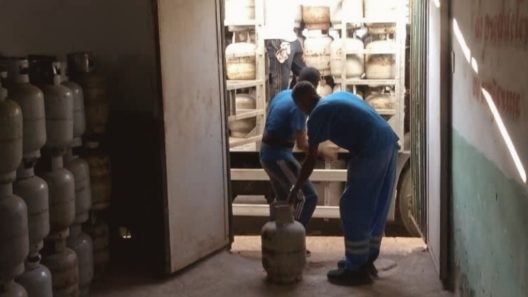 EEUU prohíbe el uso de bancos cubanos para pagar las importaciones de gas y combustible del sector privado