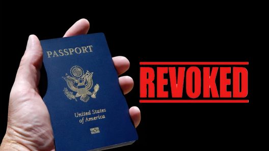 Estados Unidos comienza a revocar ciudadanía americana: Cubana pierde el pasaporte estadounidense