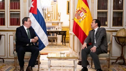 España reafirma su apoyo a Cuba y defiende que su futuro lo decidan los cubanos