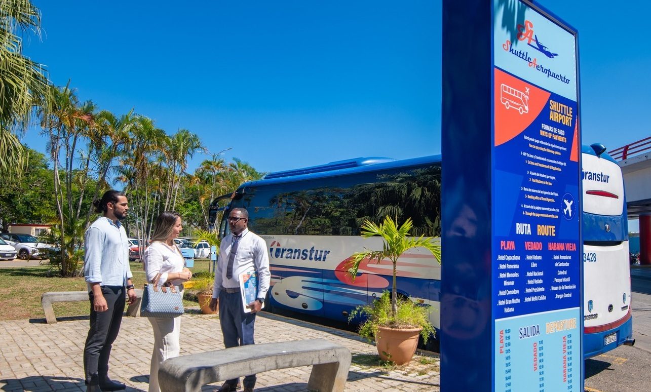 Así funciona el transporte en dólares entre el aeropuerto de La Habana y la ciudad