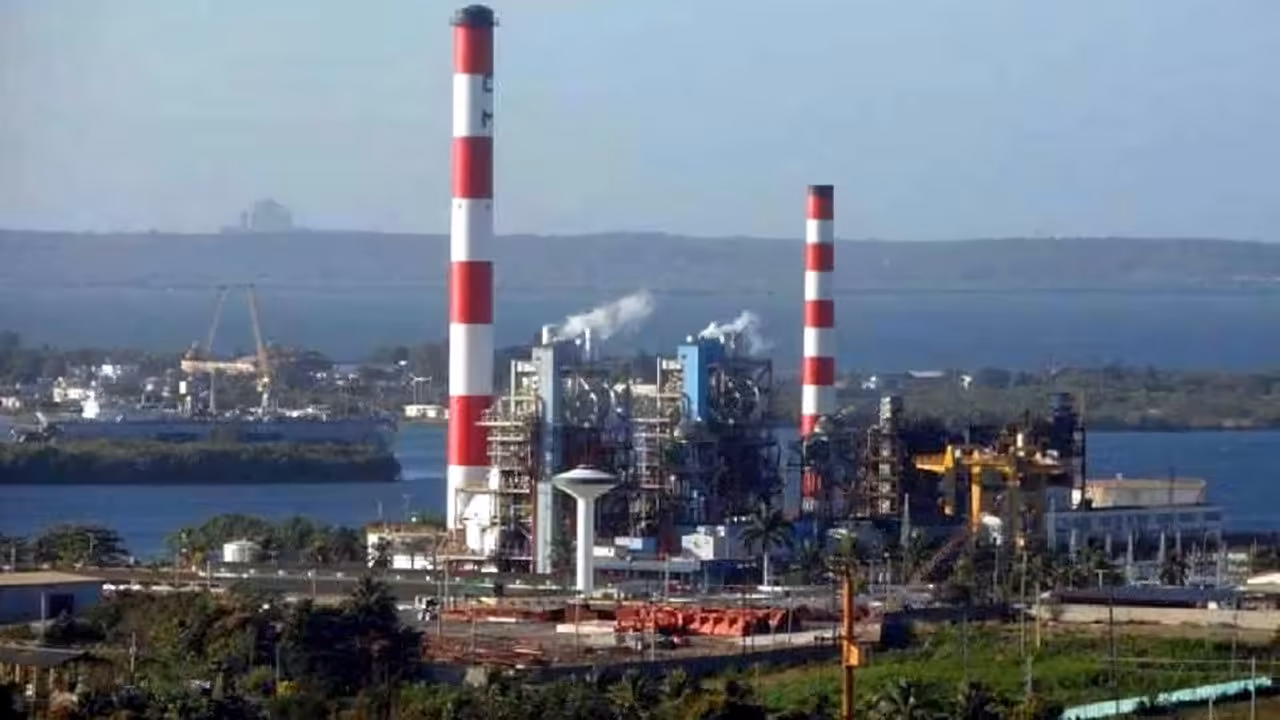 Rusia pone condiciones a Cuba para renovar sus termoeléctricas: "no será gratis"