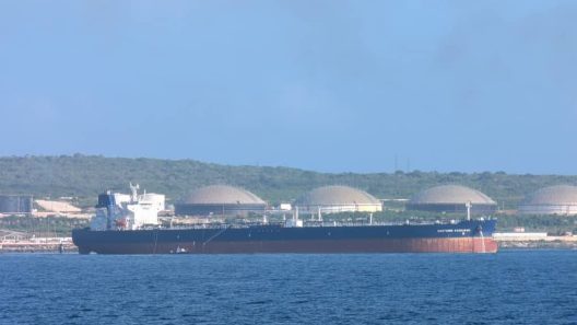 Rusia prepara segundo envío de petróleo a Cuba tras descarga de 100 mil toneladas en Matanzas