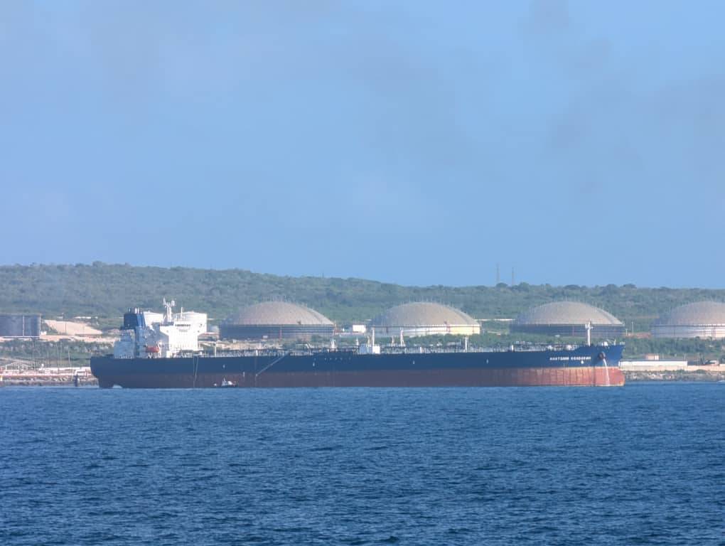 Rusia prepara segundo envío de petróleo a Cuba tras descarga de 100 mil toneladas en Matanzas