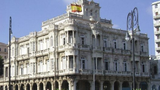 ¿Más demoras? Embajada de España asumirá visados a Bélgica desde Cuba