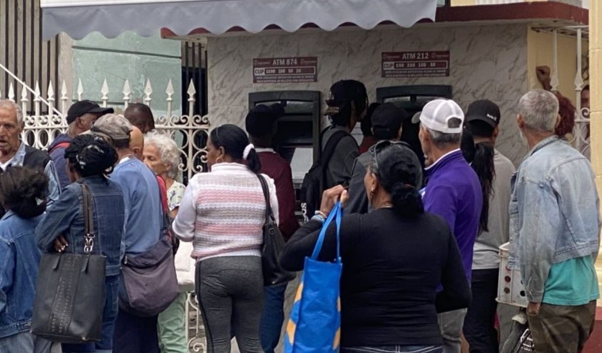 La Habana pierde más de la mitad de sus cajeros y crece la crisis de efectivo