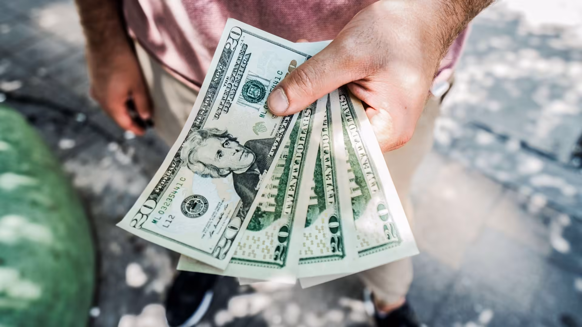El dólar y el euro se disparan hoy en Cuba: así amanecen las divisas