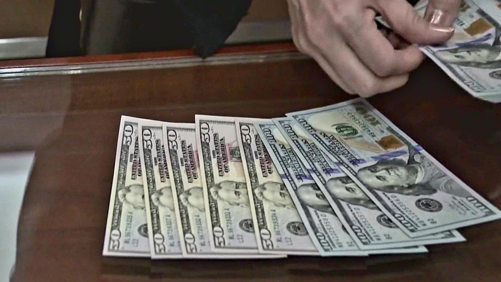 Confirman pagos de $3462 dólares como promedio en Estados Unidos