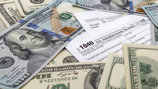 ¿Cuánto dinero puedes recibir del IRS en Estados Unidos? Esto es lo que está llegando