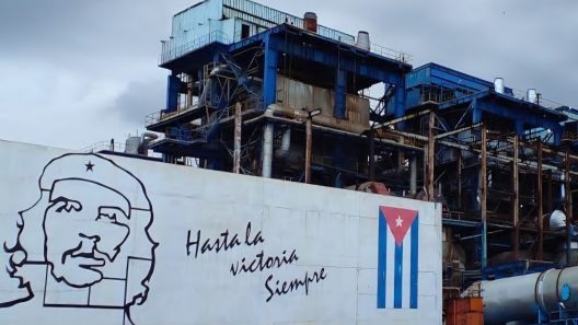 Se vienen más apagones en Cuba: sale otra unidad generadora del sistema electroenergético