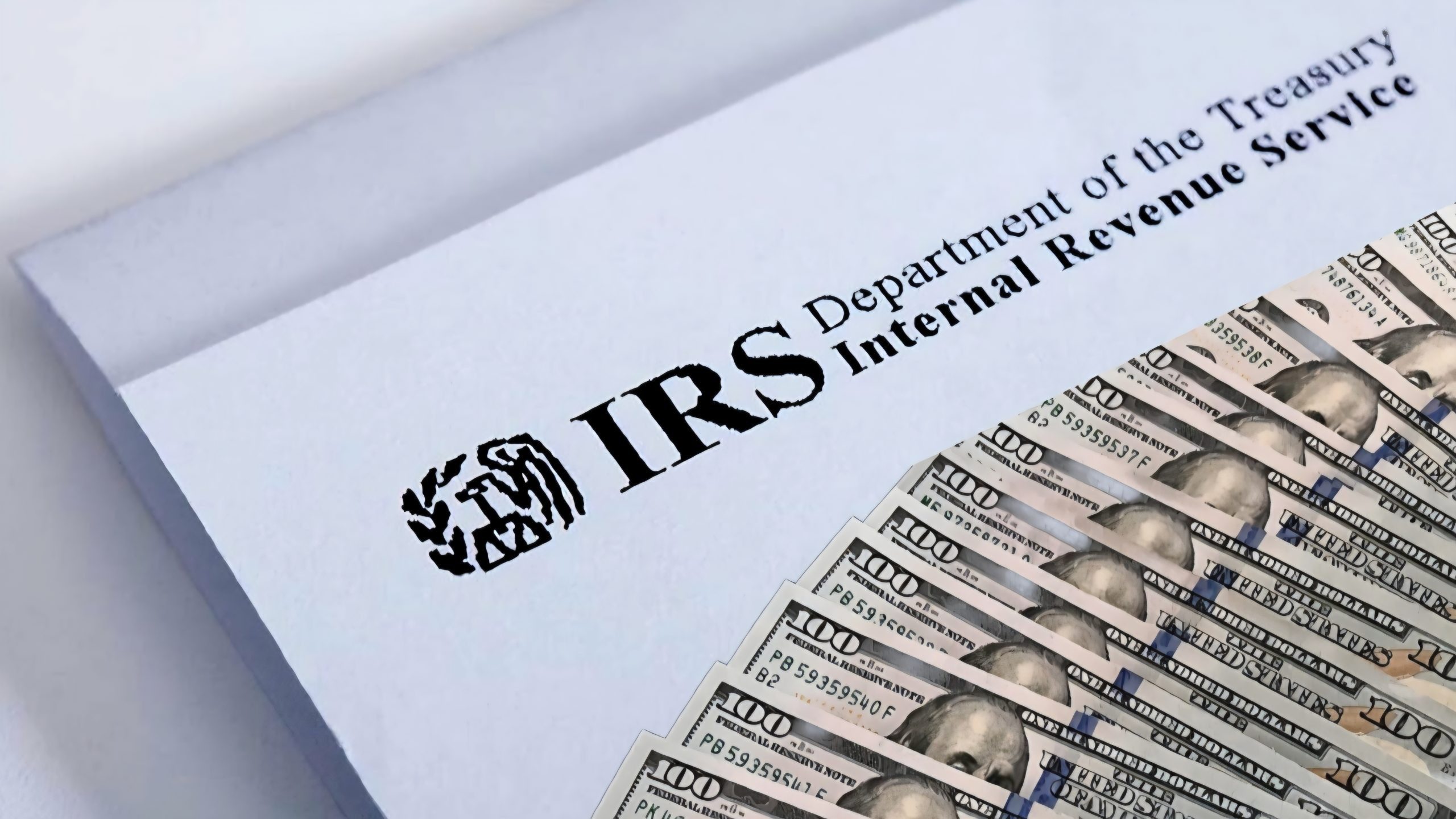IRS informa sobre pagos de estímulo de $2200 dólares en Estados Unidos