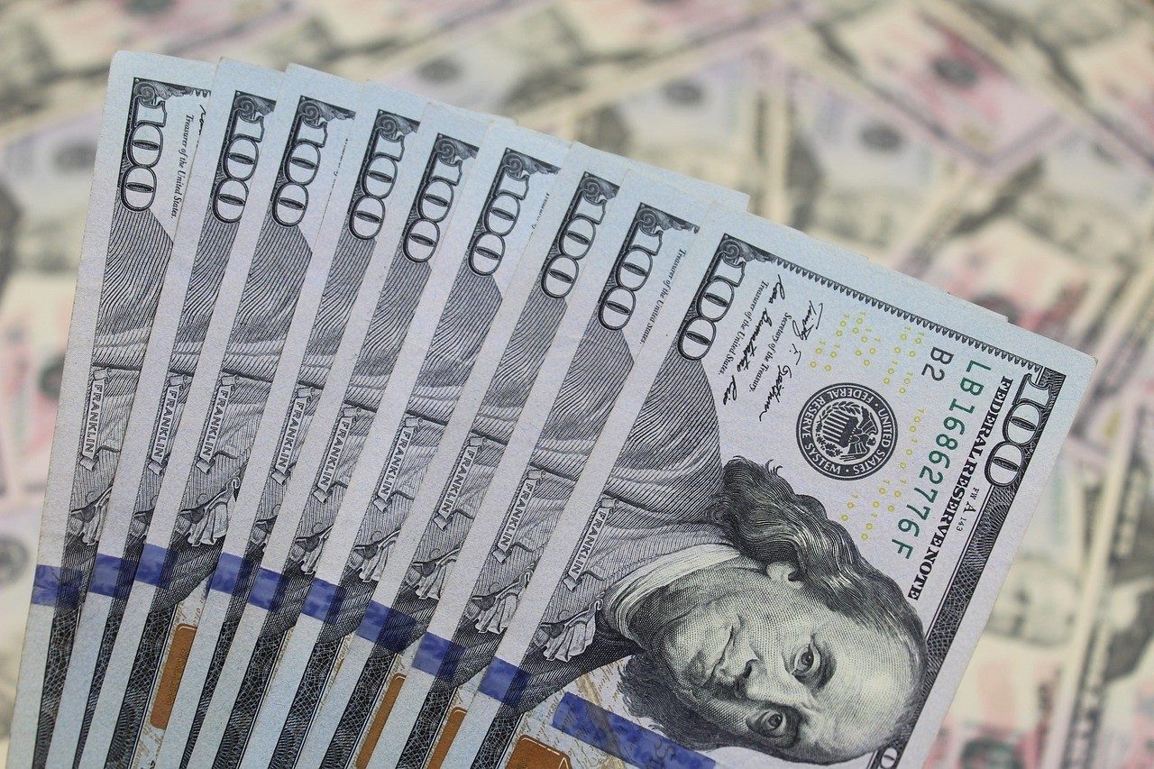 El euro se consolida en 600 CUP ¿a cuánto está el dólar en el mercado informal cubano?