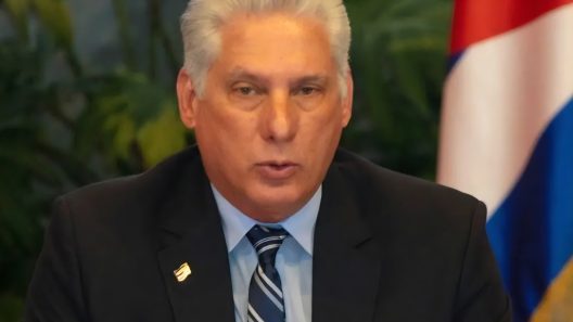 Díaz-Canel celebra como avance que Cuba pueda refinar su crudo, aunque Cabaiguán lo hace desde 2010