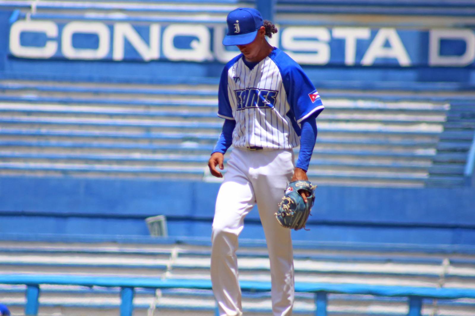 Industriales manda en la Liga Élite del Béisbol Cubano